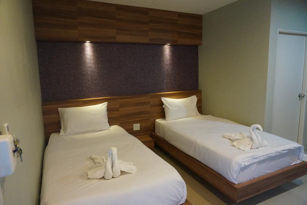 The Rhea Hotel Udon Thani Bagian luar foto
