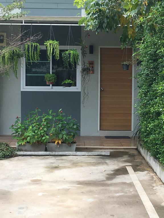 The Rhea Hotel Udon Thani Bagian luar foto